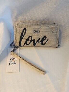 NWT LUG WHIRLY LOVE RFID WRISTLET WALLET BRUSHED SILVER